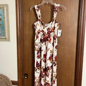 Volcom romper size small nwt